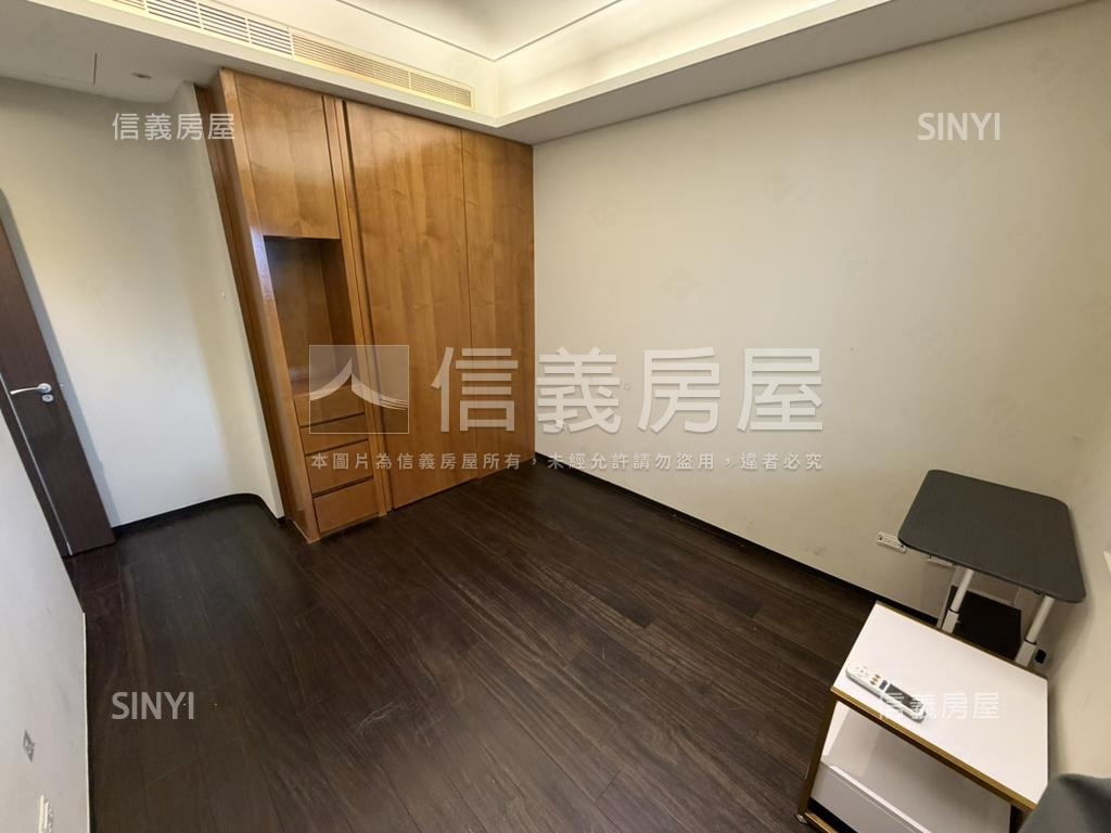 富御高樓景觀宅房屋室內格局與周邊環境