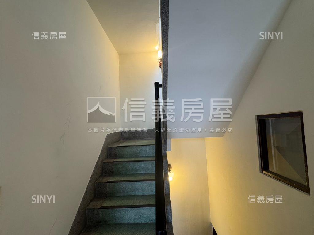 東區角間大面寬日式別墅房屋室內格局與周邊環境