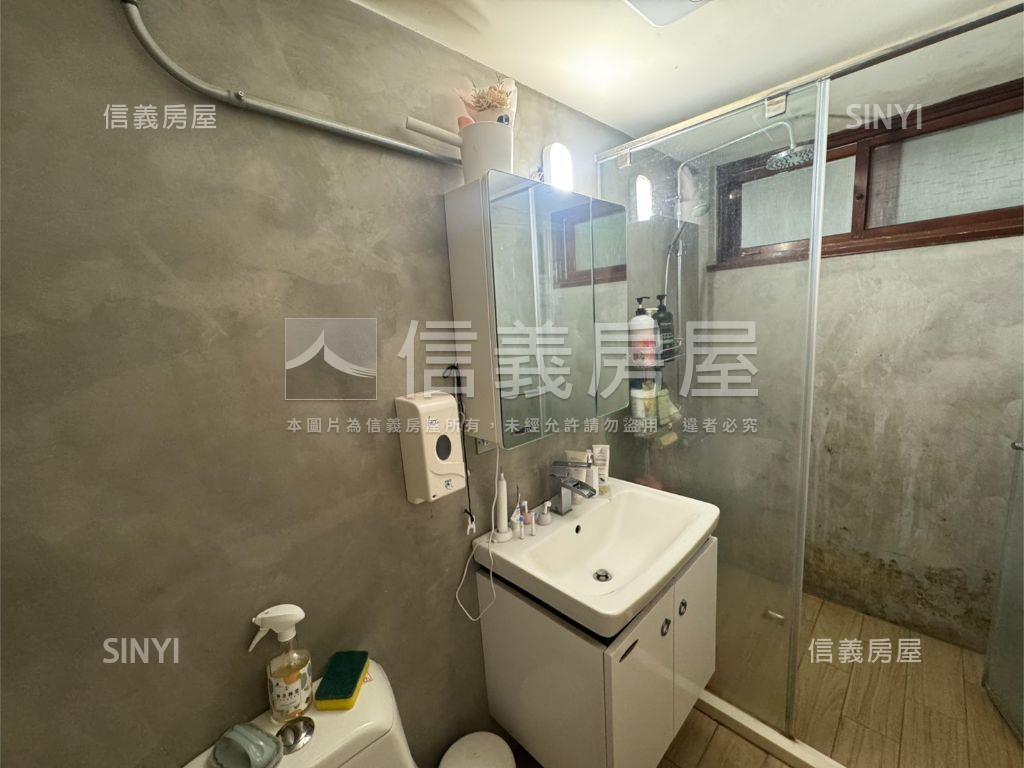 東區角間大面寬日式別墅房屋室內格局與周邊環境