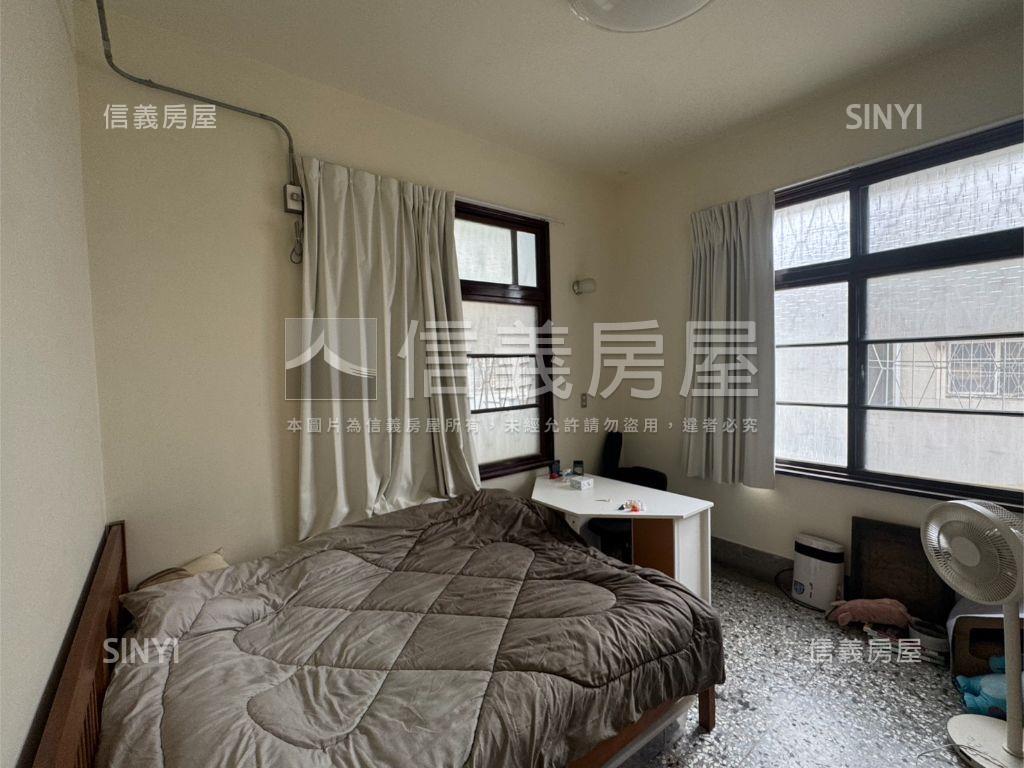 東區角間大面寬日式別墅房屋室內格局與周邊環境