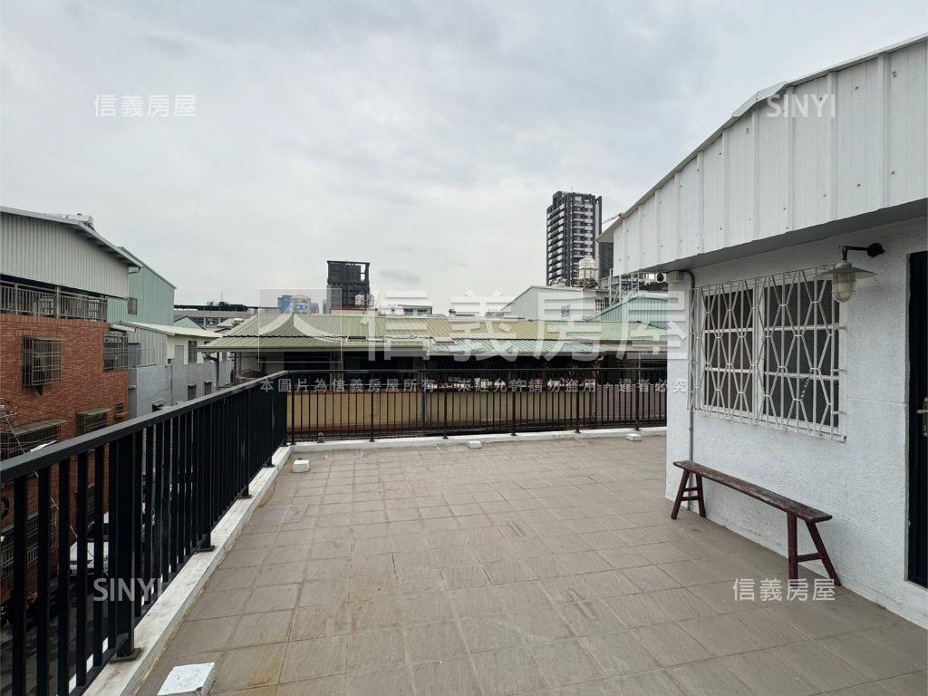 東區角間大面寬日式別墅房屋室內格局與周邊環境