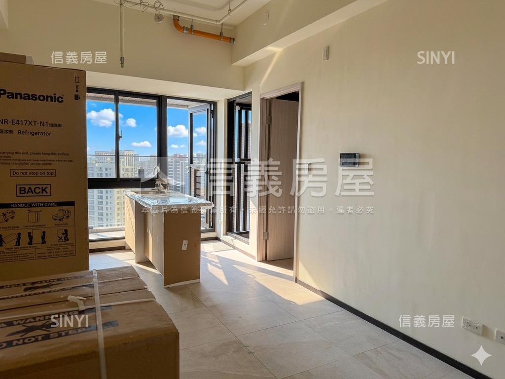 左營高鐵視野兩房房屋室內格局與周邊環境