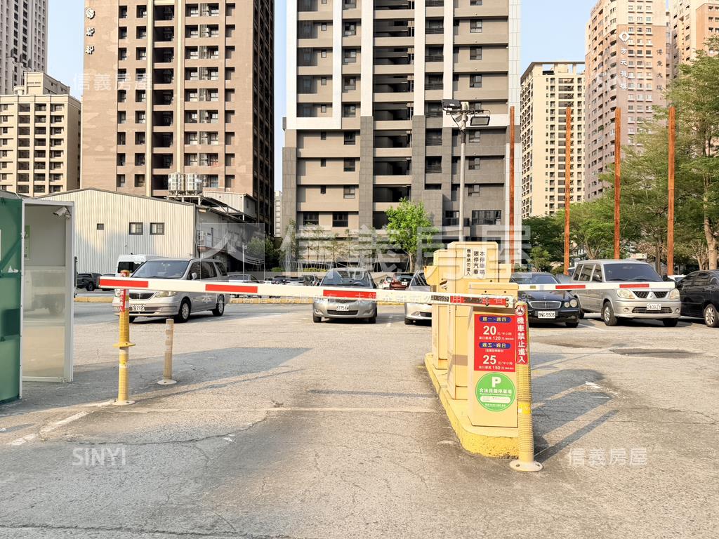 高鐵·鉑愛悅高樓景觀兩房房屋室內格局與周邊環境