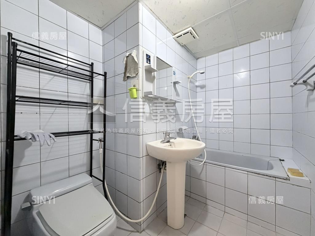 崇德天下獨洗曬大套房房屋室內格局與周邊環境