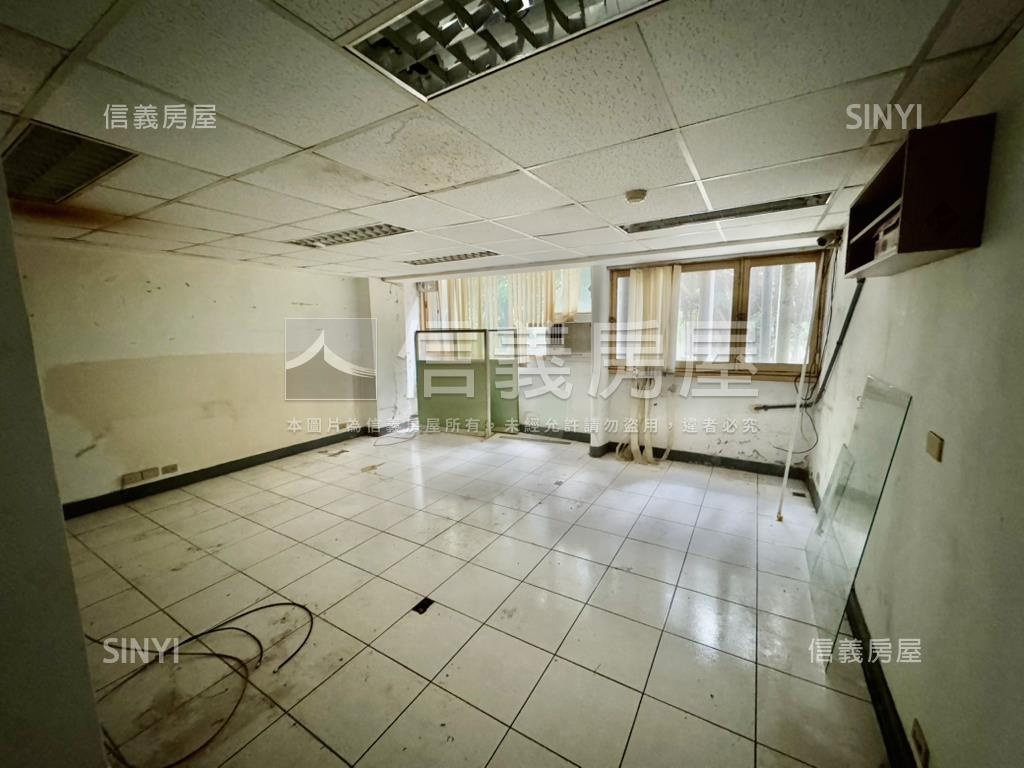 民生社區電梯三房房屋室內格局與周邊環境