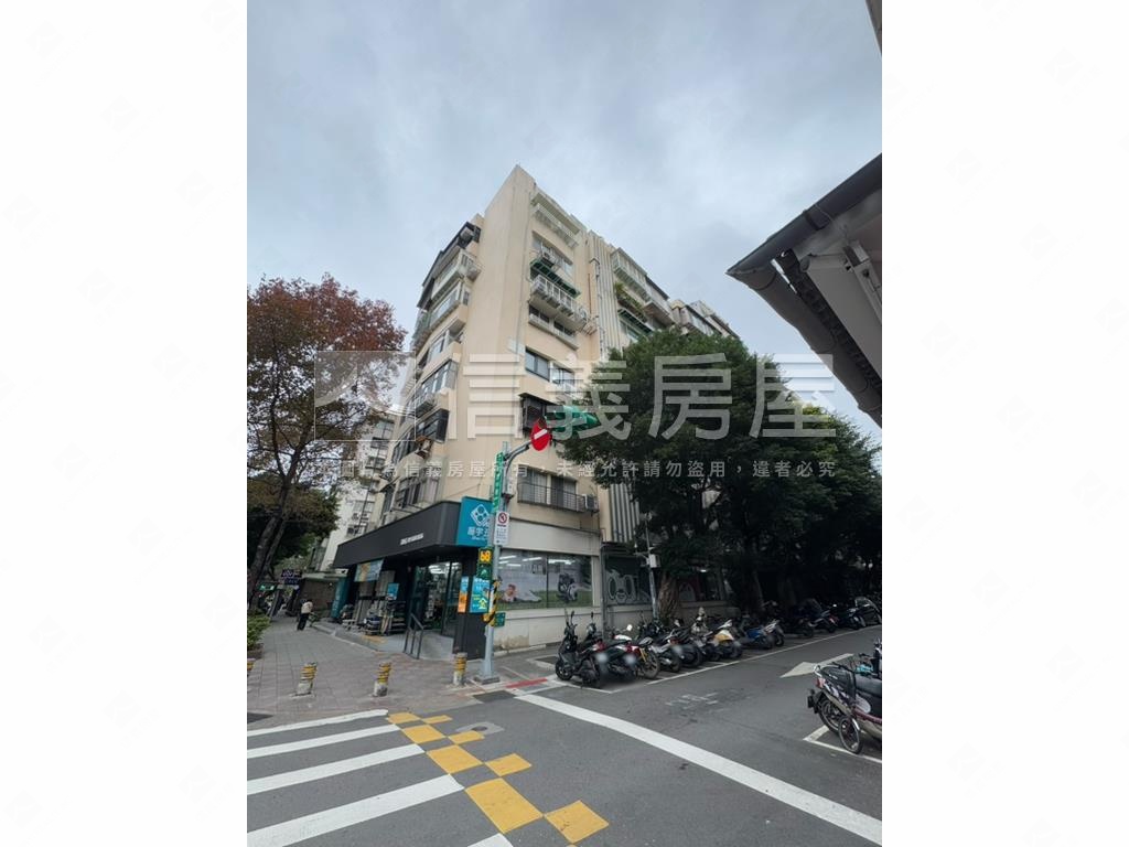 民生社區電梯三房房屋室內格局與周邊環境