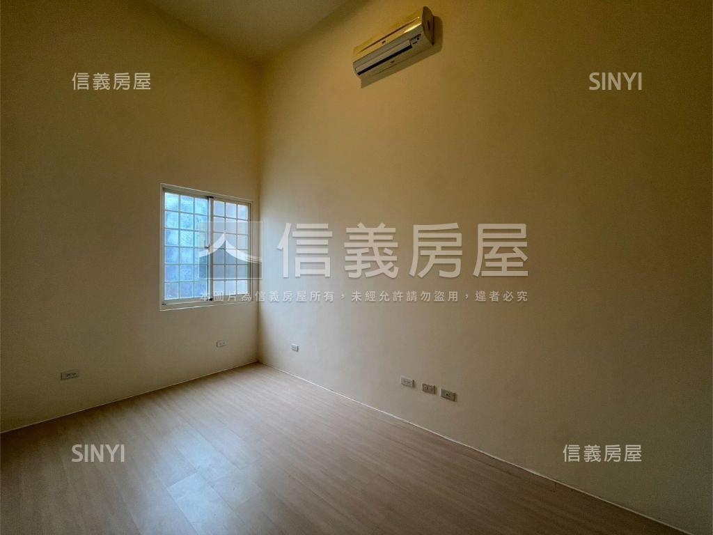 文化國小旁美感挑高３房房屋室內格局與周邊環境