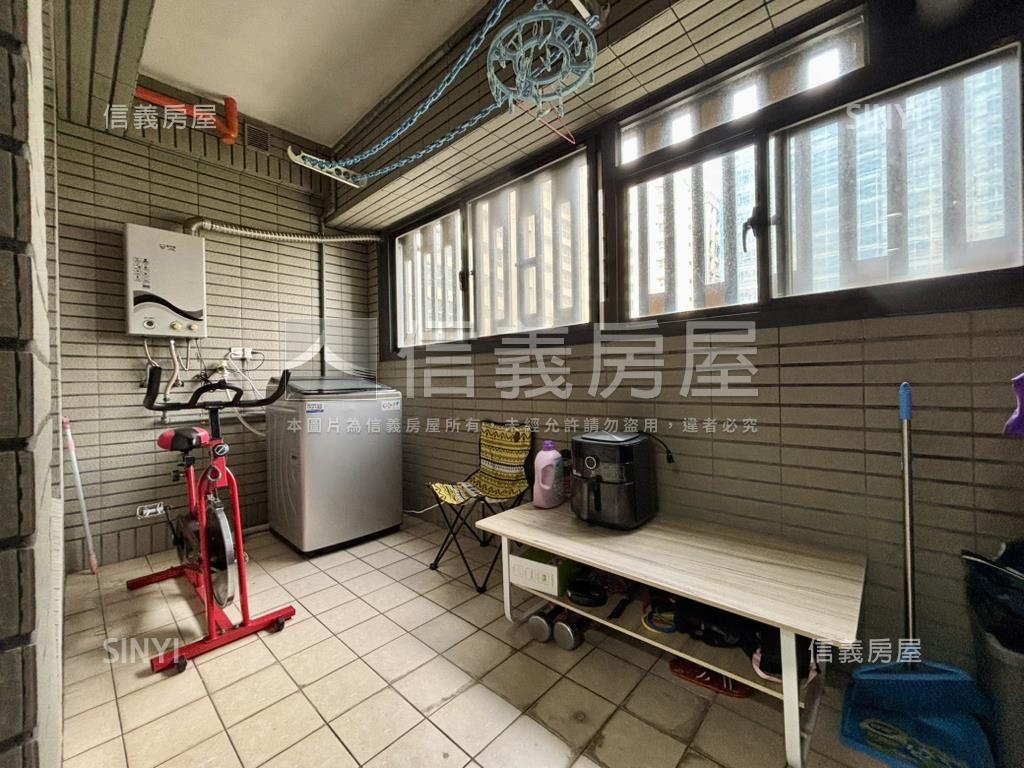 四季水樣景觀大三房房屋室內格局與周邊環境