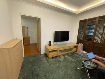 近捷運邊間亮麗屋