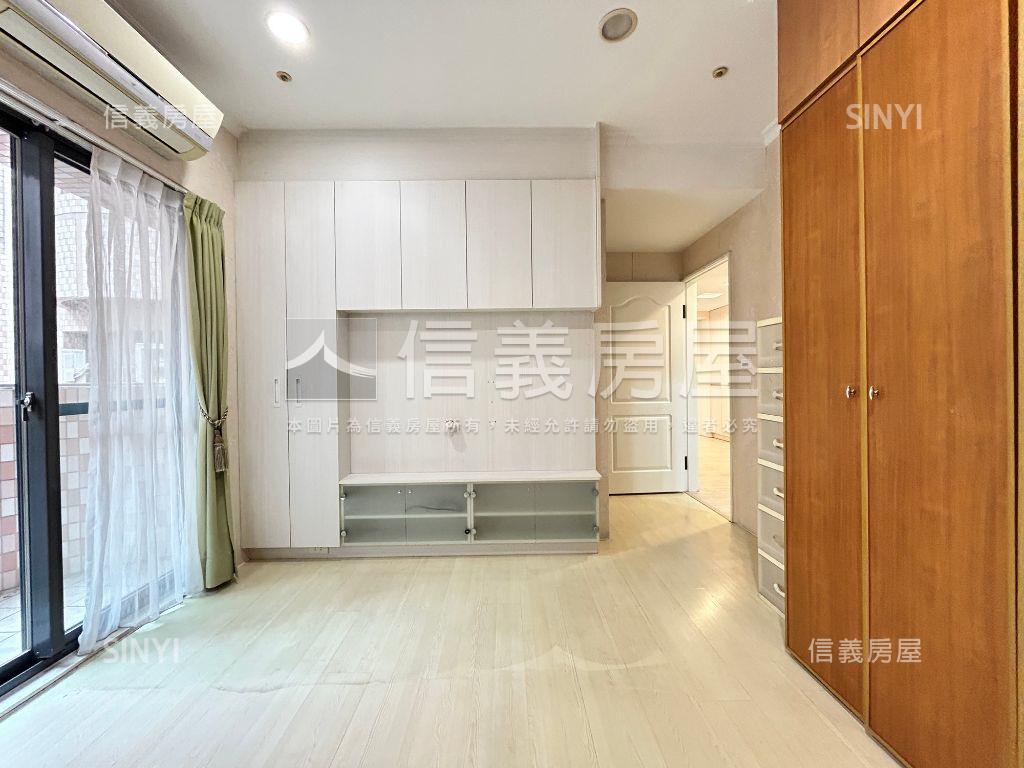 英棋尊邸三房車位美屋好看房屋室內格局與周邊環境