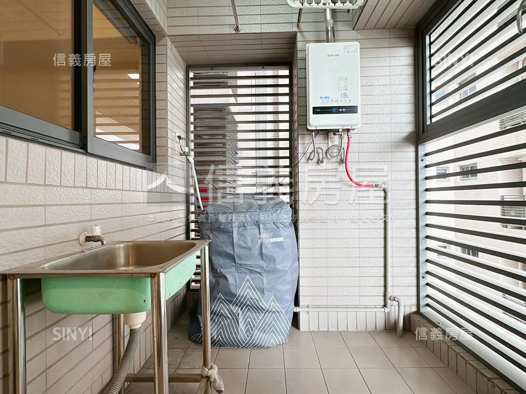 冠藝好成家三房平車房屋室內格局與周邊環境