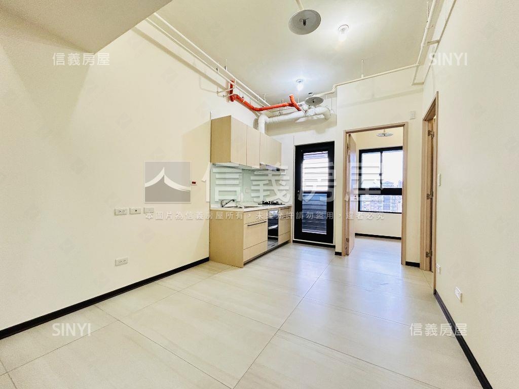 新碩文曲兩房十一樓之１房屋室內格局與周邊環境