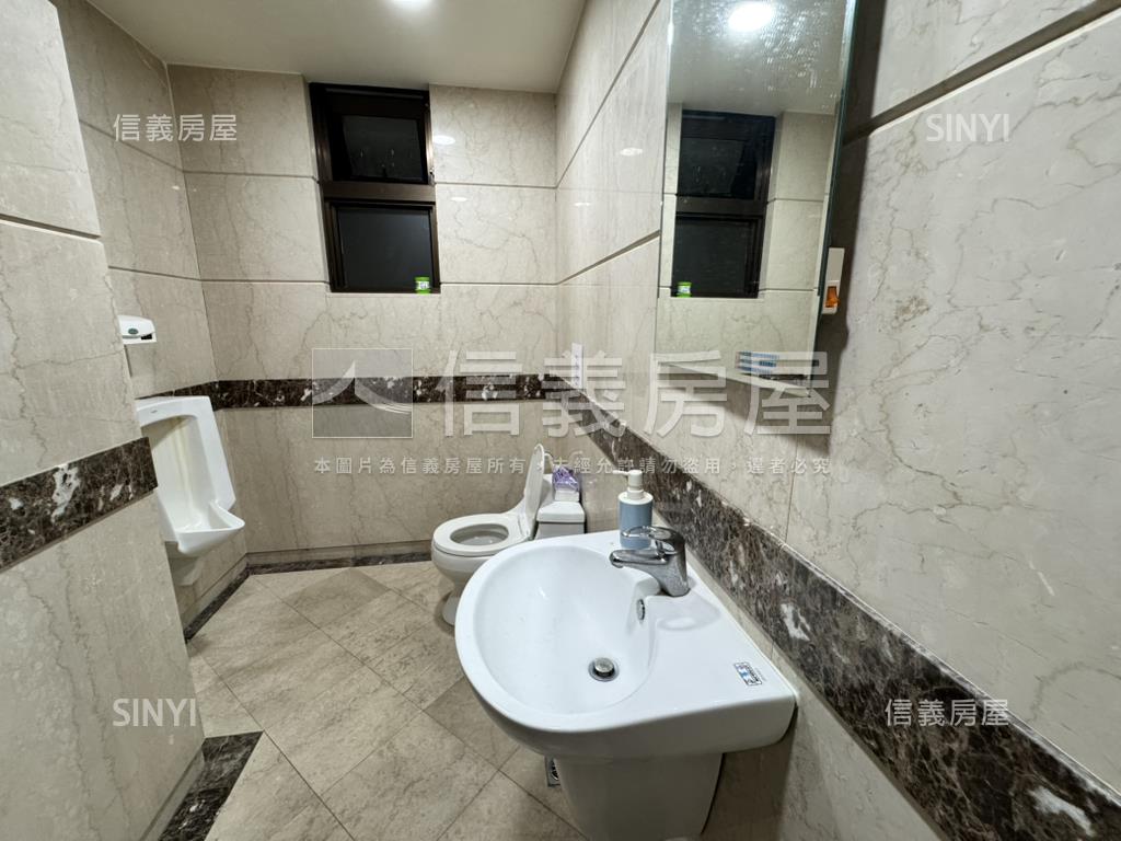 西區精華地段商業用地下室房屋室內格局與周邊環境