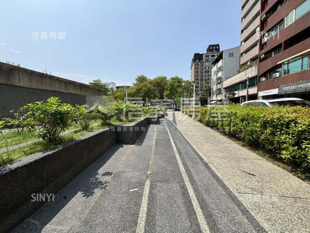 西區精華地段商業用地下室房屋室內格局與周邊環境