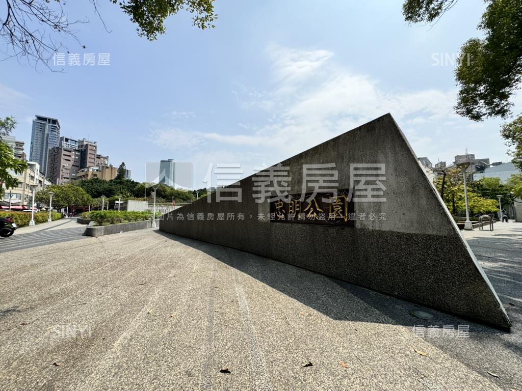 西區精華地段商業用地下室房屋室內格局與周邊環境