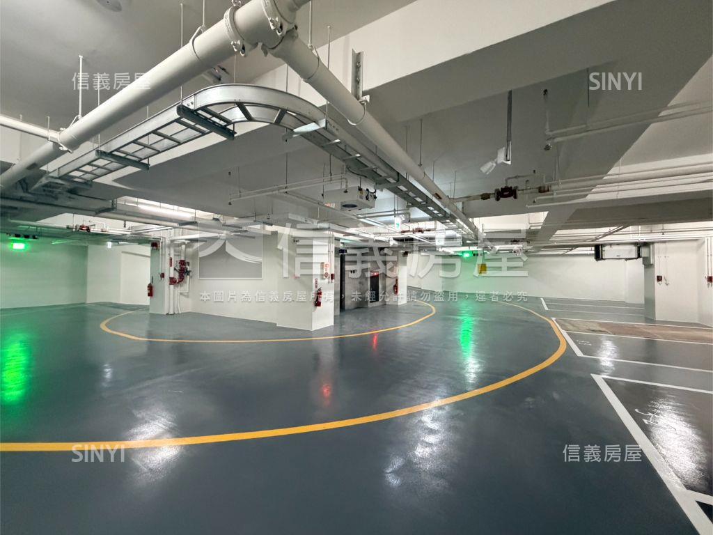 全新艾美巨蛋捷運機能宅邸房屋室內格局與周邊環境