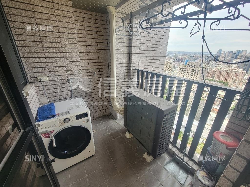 文心愛悅高樓裝潢兩房美屋房屋室內格局與周邊環境