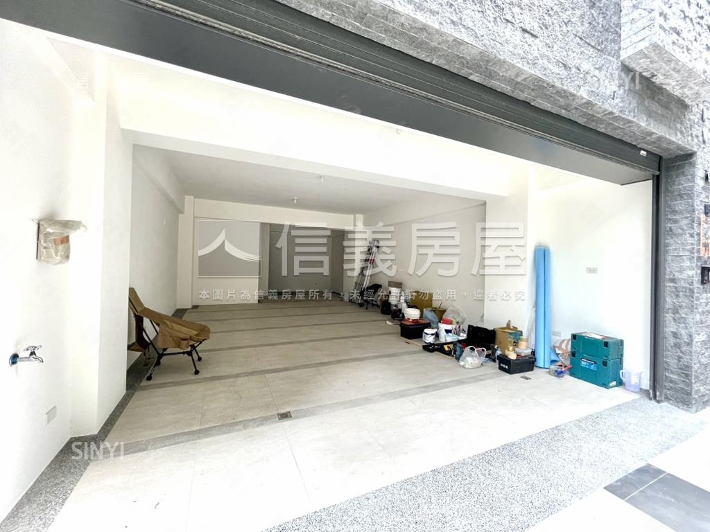 南屯全新電梯別墅房屋室內格局與周邊環境