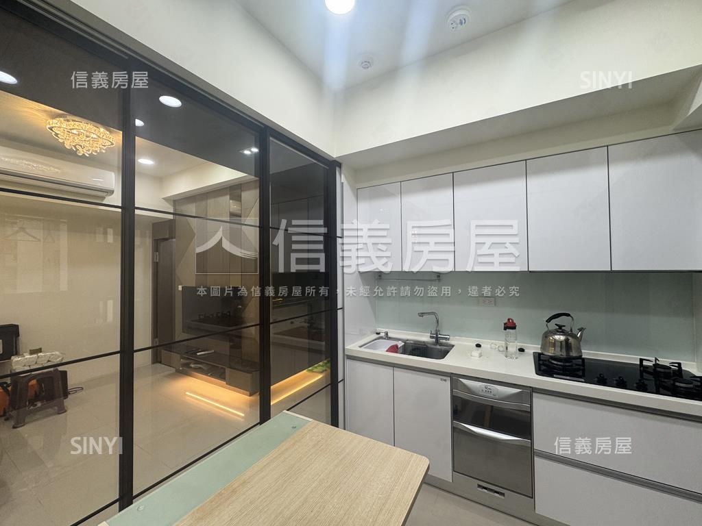 榮耀天邑經典三房房屋室內格局與周邊環境