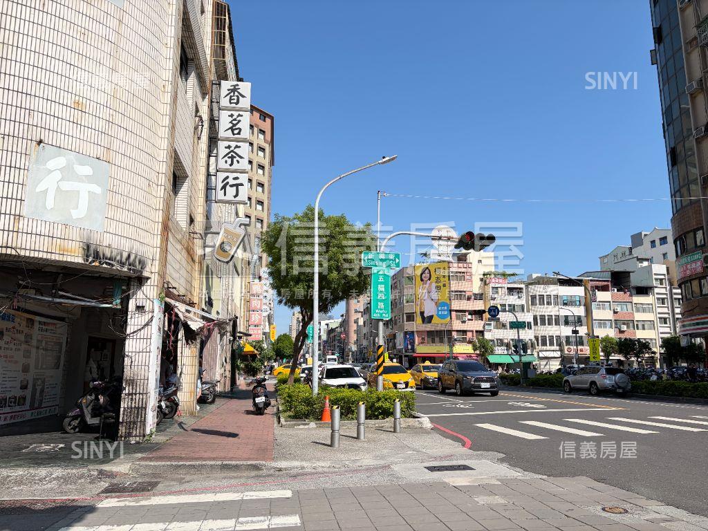 駁二．小資．套房房屋室內格局與周邊環境