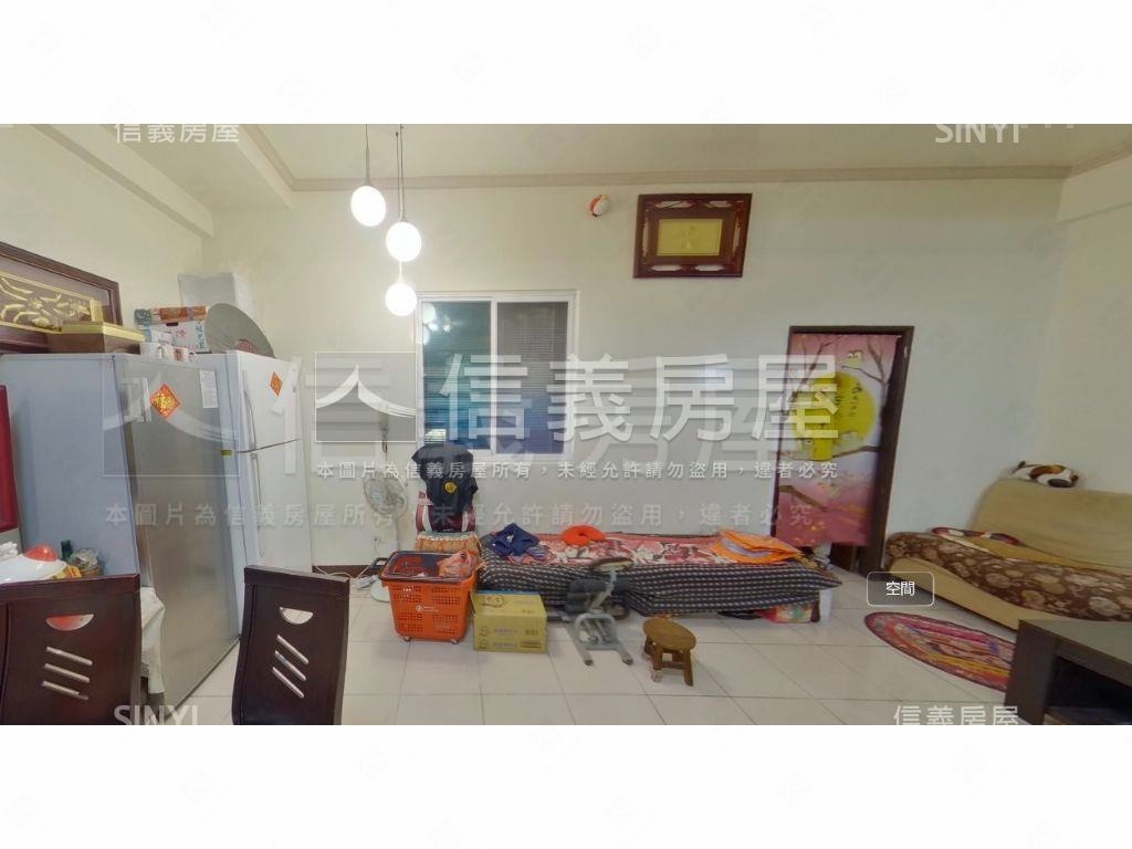 皇家大庭院邊間透天房屋室內格局與周邊環境