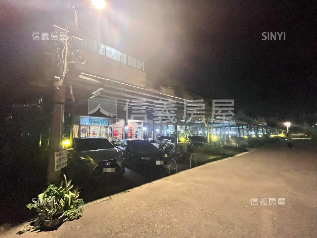 皇家大庭院邊間透天房屋室內格局與周邊環境