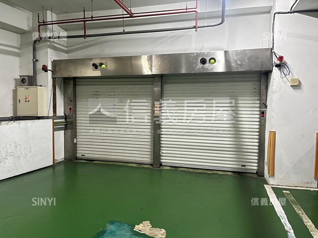 小阿曼機械車位房屋室內格局與周邊環境