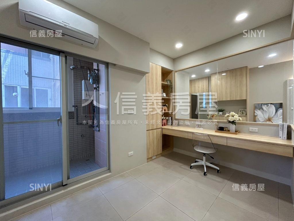 面海景精美大四房平車房屋室內格局與周邊環境