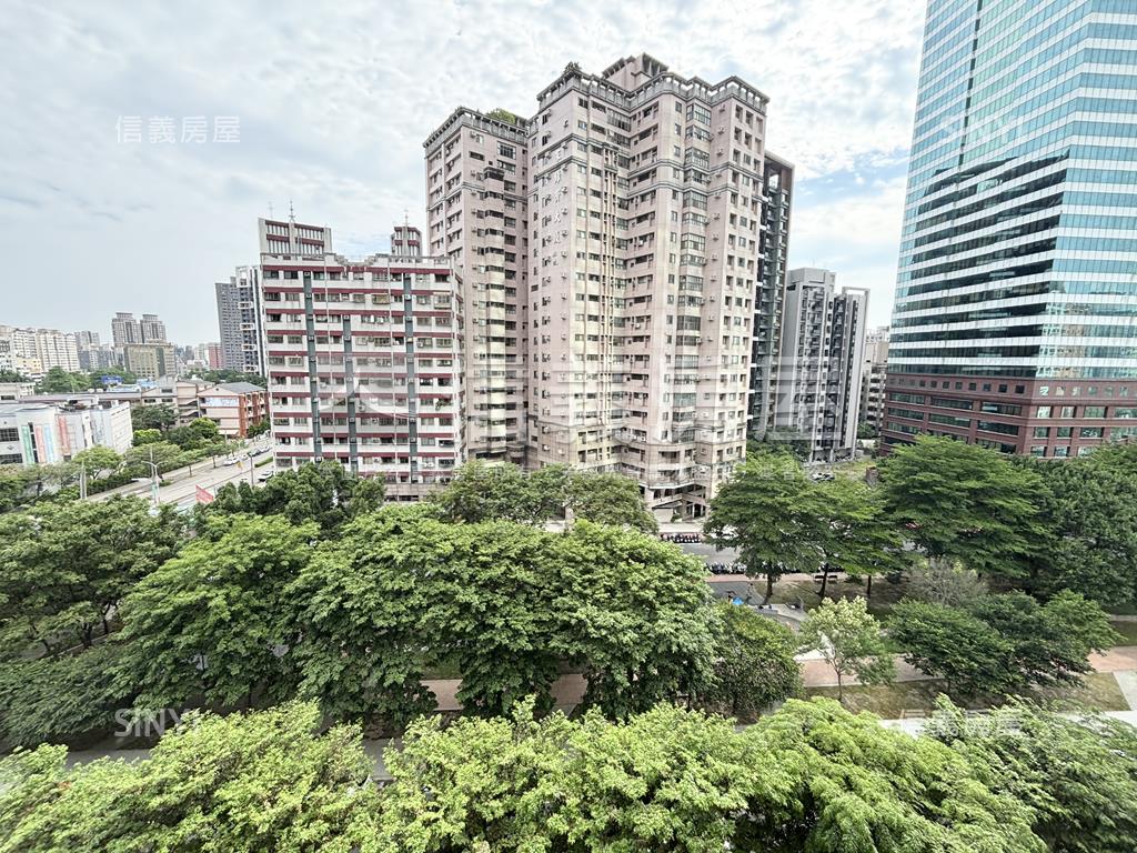 維多利亞大器裝潢附平車房屋室內格局與周邊環境