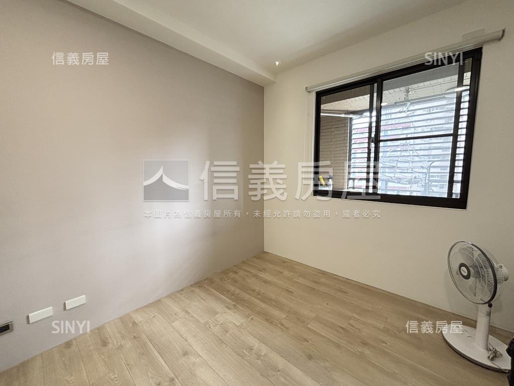 維多利亞大器裝潢附平車房屋室內格局與周邊環境