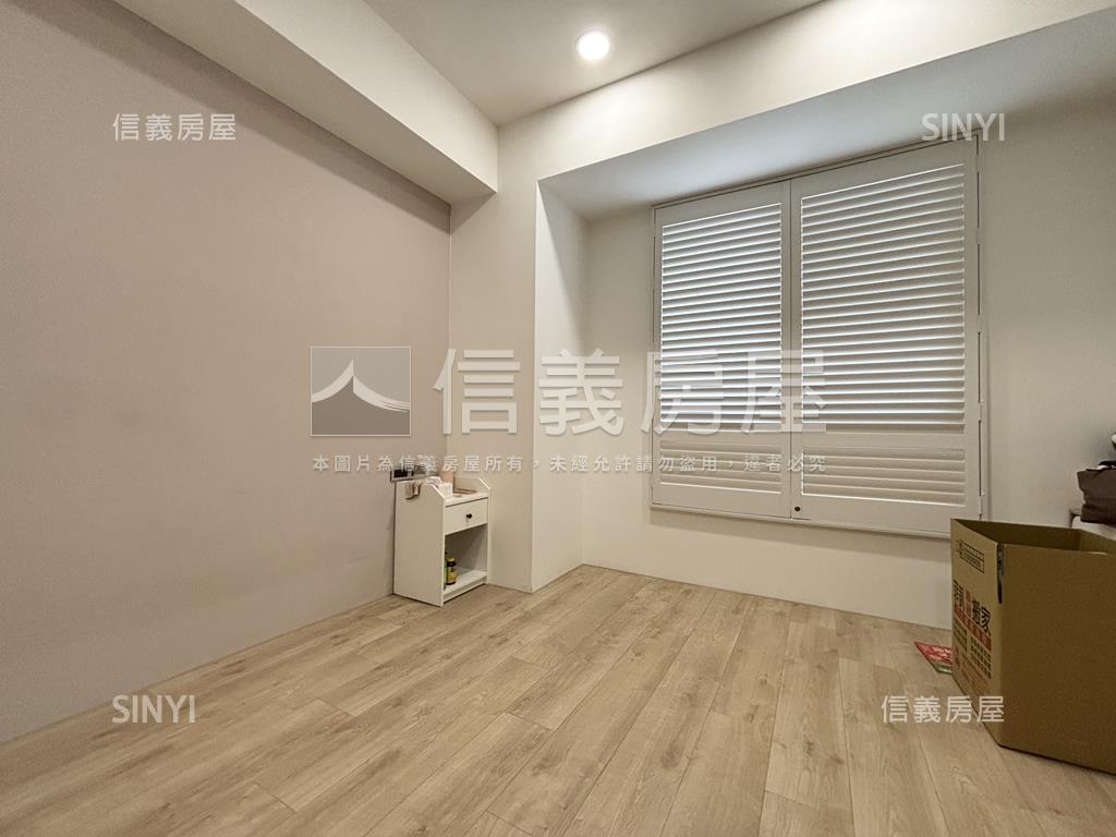 維多利亞大器裝潢附平車房屋室內格局與周邊環境