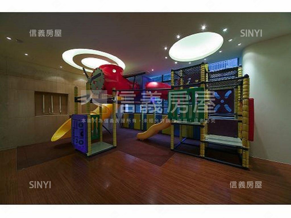 專任閱讀高樓兩房美屋況房屋室內格局與周邊環境