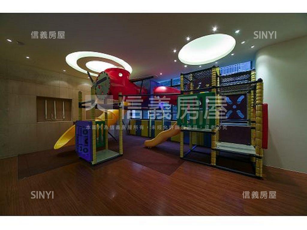 專任閱讀高樓兩房美屋況房屋室內格局與周邊環境