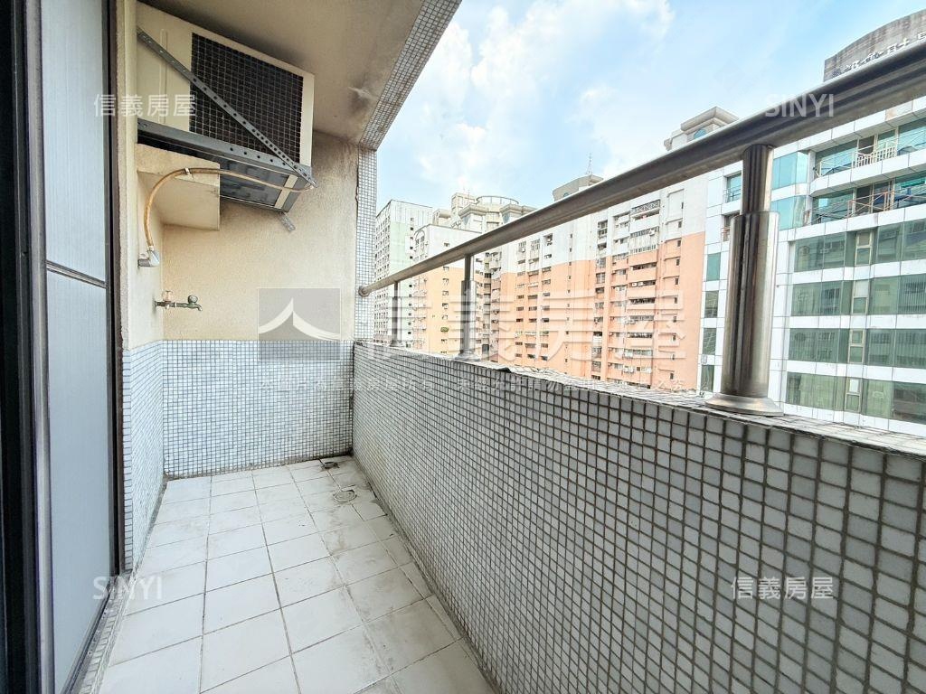 專任【假日半島】一房一廳房屋室內格局與周邊環境