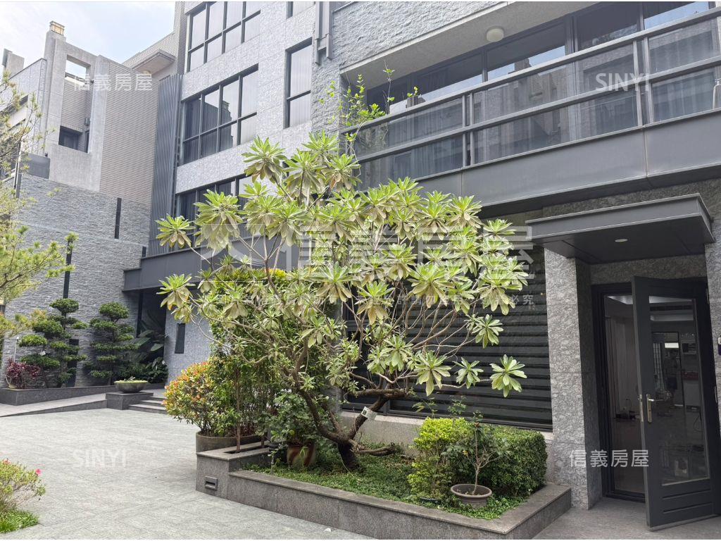 國雄青水硯電梯別墅房屋室內格局與周邊環境