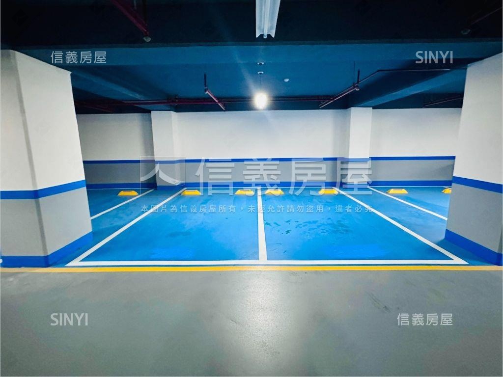 嘉璟一品硯高樓四房雙車位房屋室內格局與周邊環境