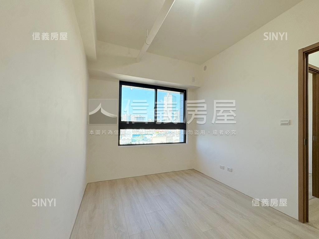 泓瑞恆昕中高樓層三房平車房屋室內格局與周邊環境