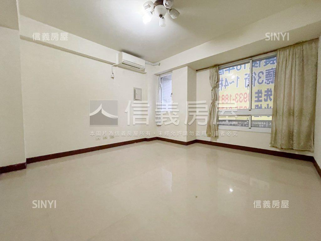 專任！高工旁震後臨路透天房屋室內格局與周邊環境