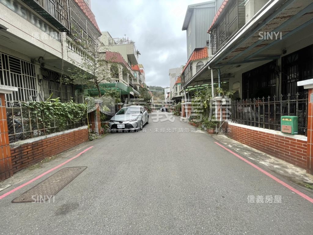 美麗新世界透天房屋室內格局與周邊環境