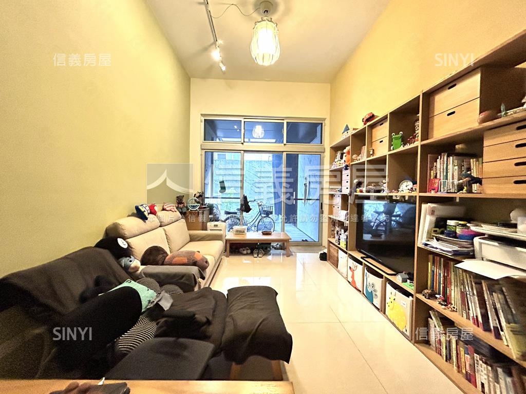 雙敦◆深白清幽典雅一樓房屋室內格局與周邊環境