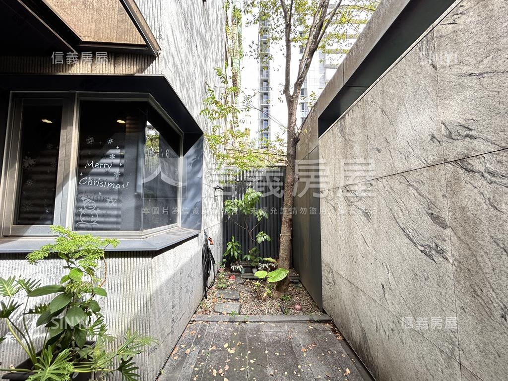 雙敦◆深白清幽典雅一樓房屋室內格局與周邊環境
