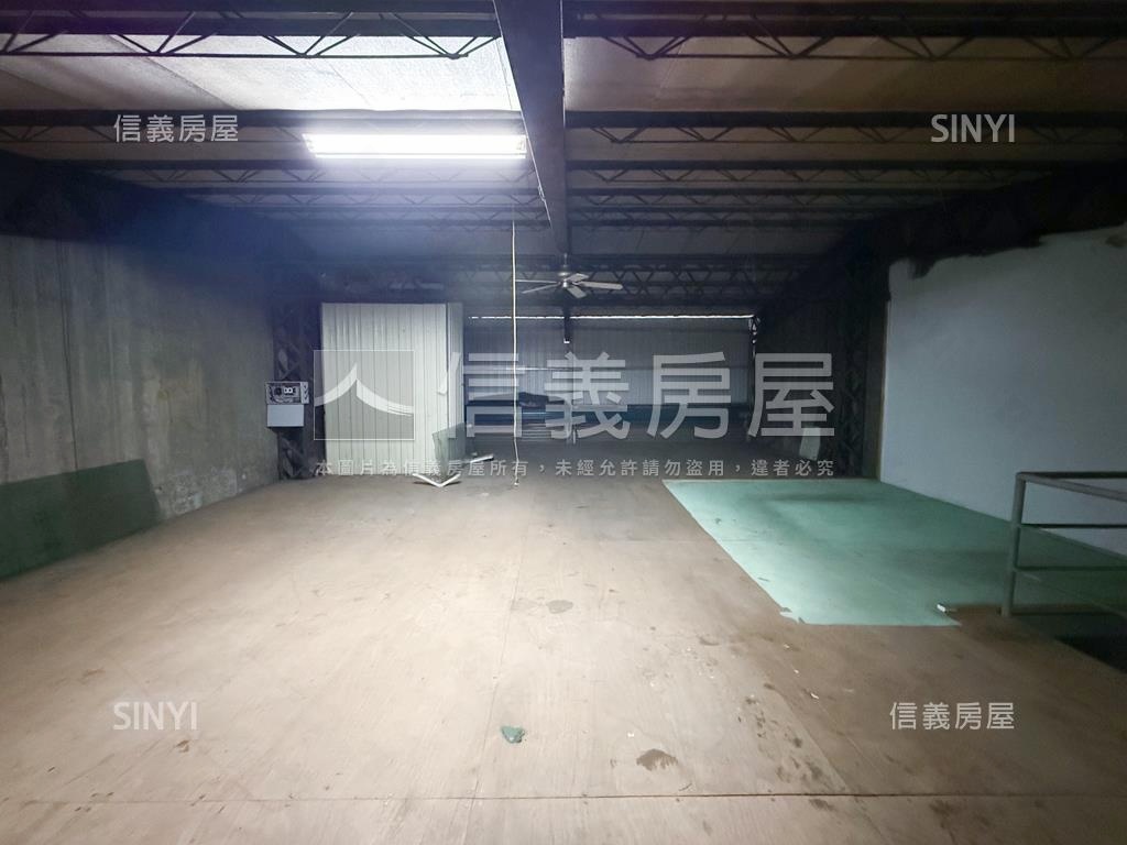 鼎山面寬８米５住四土地房屋室內格局與周邊環境