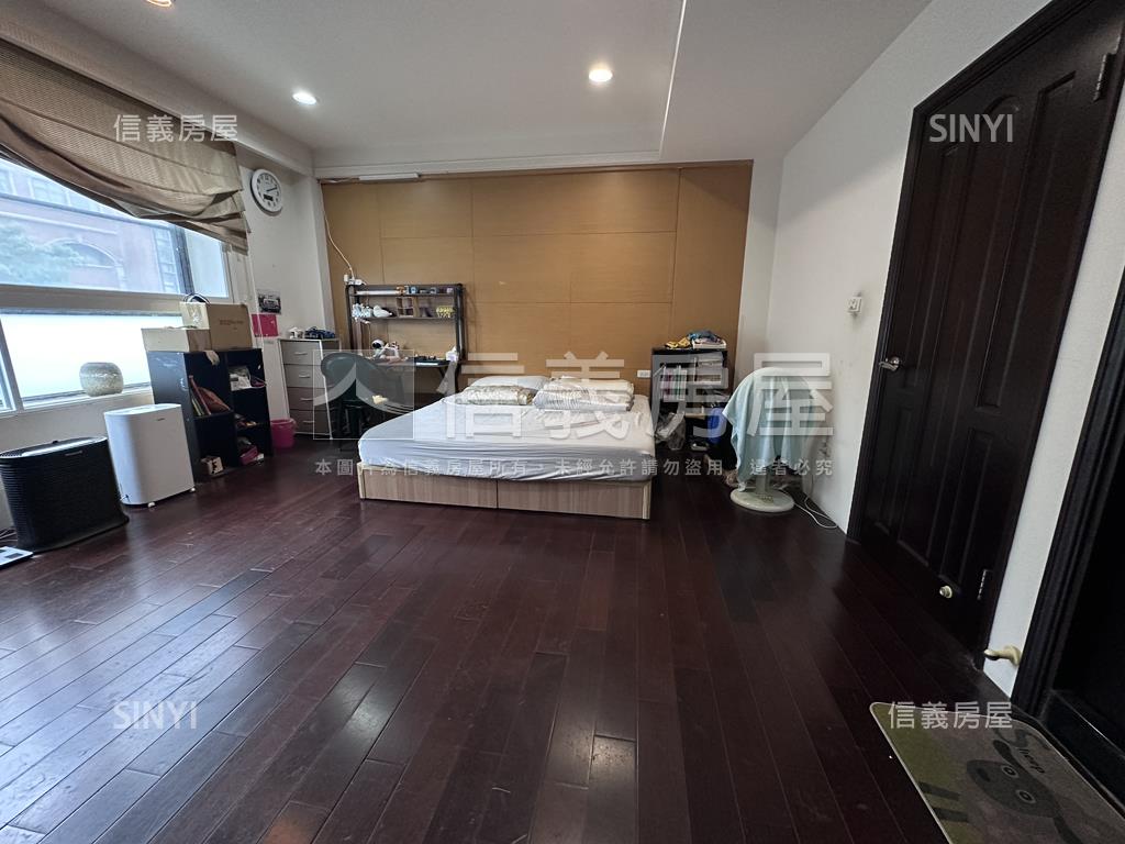 健康路面寬質感店面房屋室內格局與周邊環境