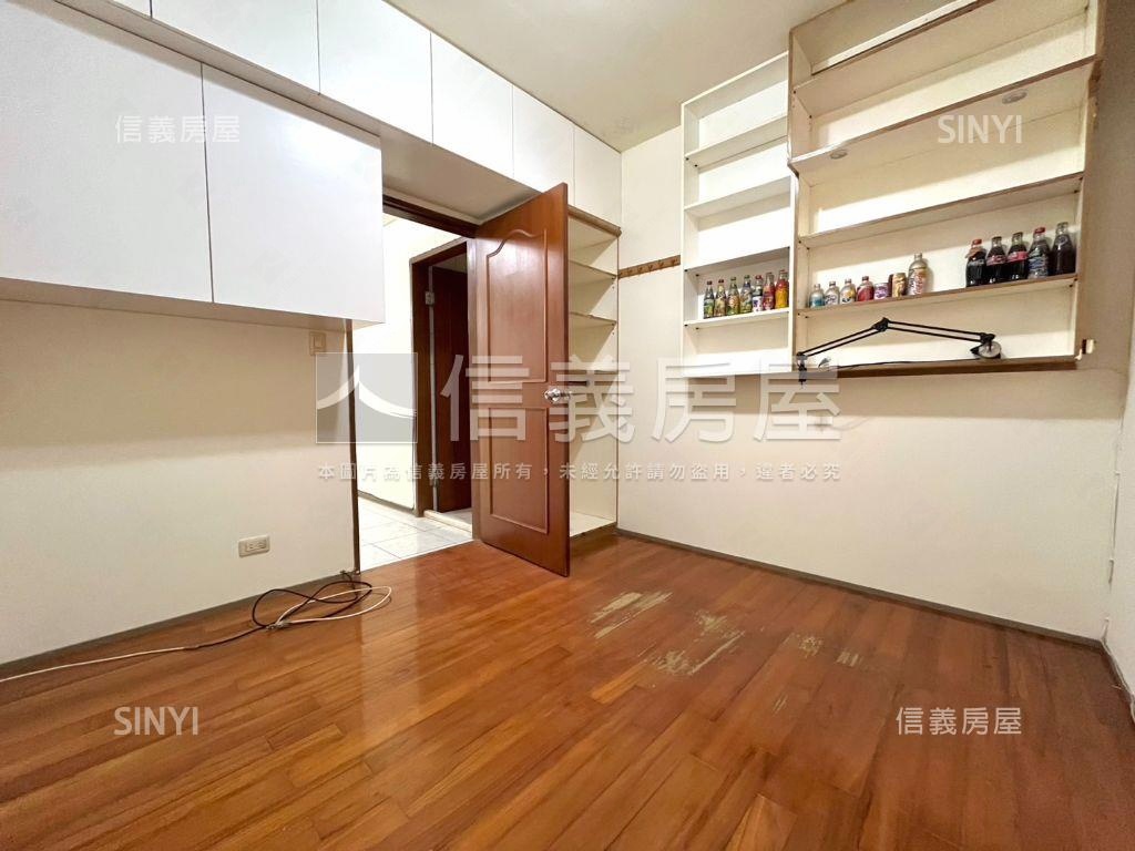 稀有茄苳之祿三房車位房屋室內格局與周邊環境