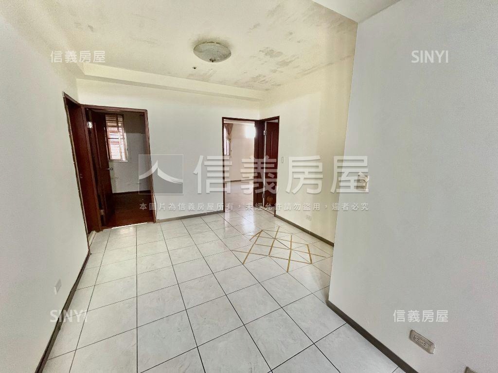稀有茄苳之祿三房車位房屋室內格局與周邊環境