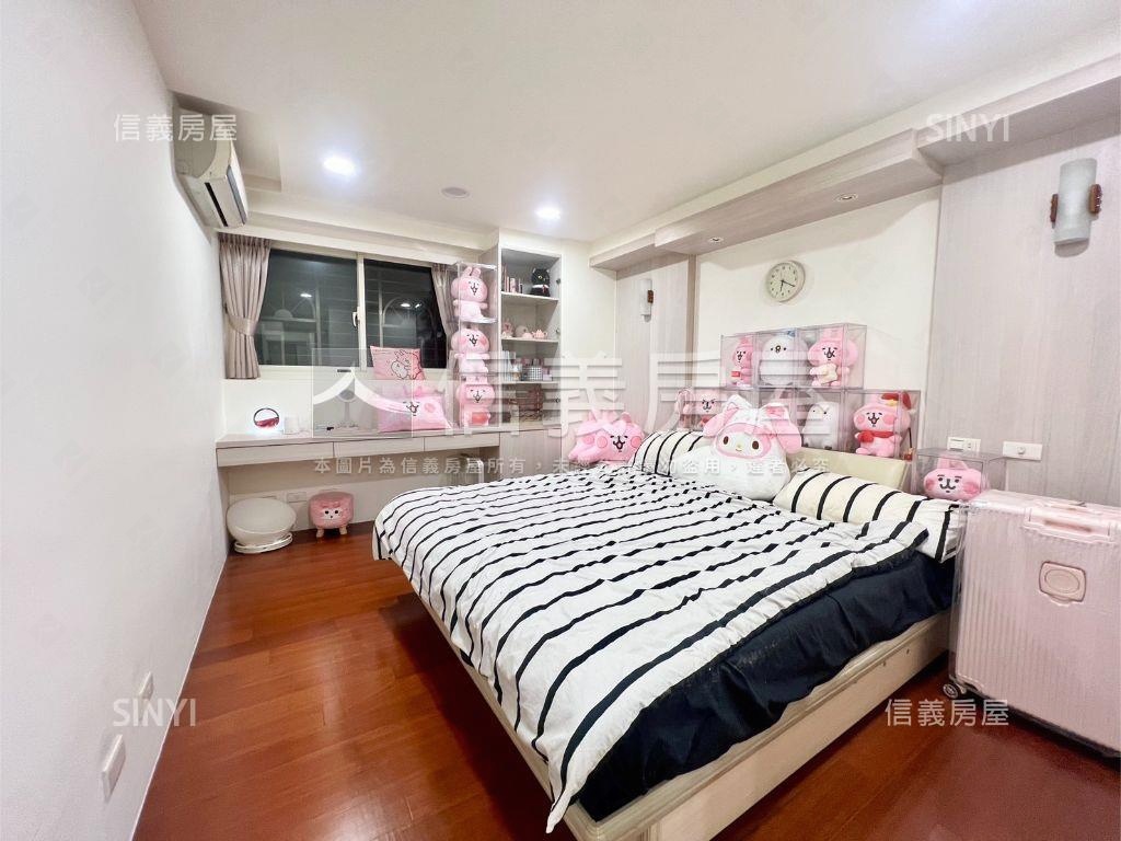 香格里拉三房附車位房屋室內格局與周邊環境