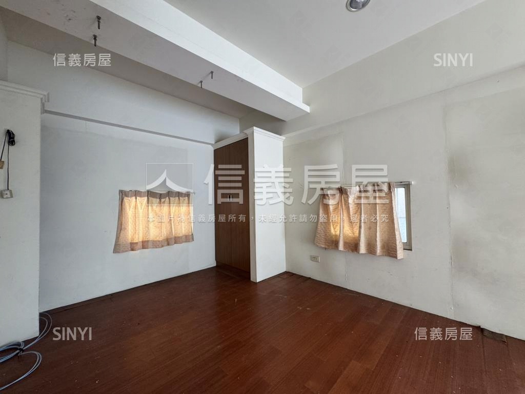 陽明學區花園店面房屋室內格局與周邊環境