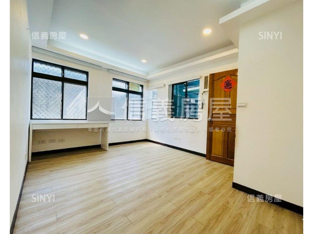 專任名宅芝蘭頂加華廈房屋室內格局與周邊環境