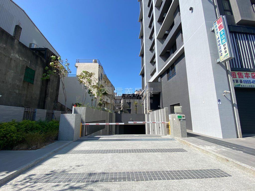 車位房屋室內格局與周邊環境
