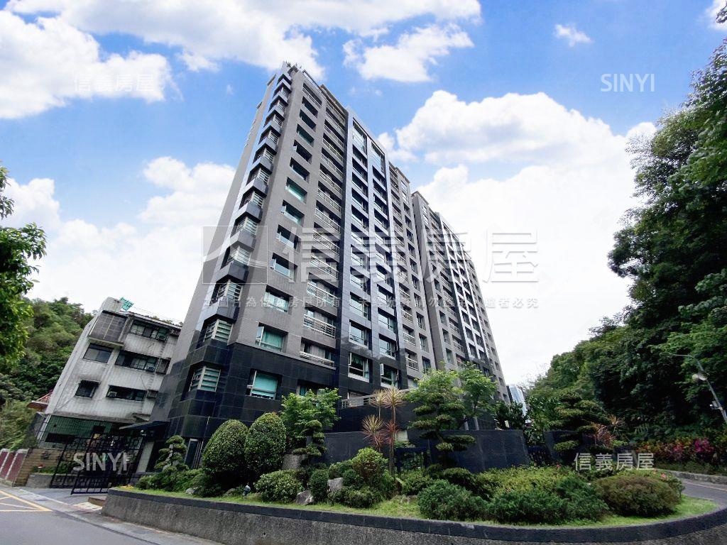 葫洲捷運旁長虹平面雙車位房屋室內格局與周邊環境